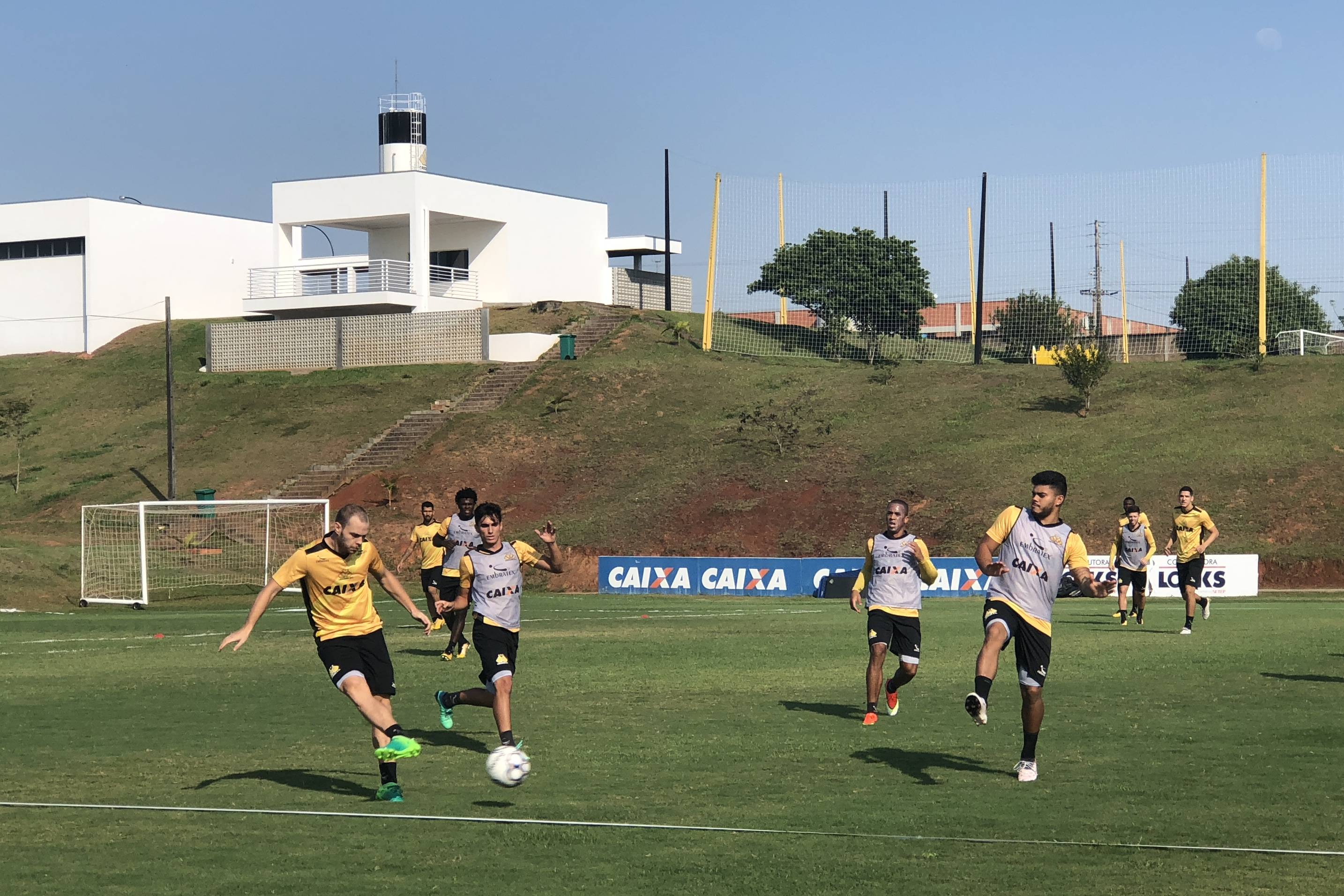 Treino do Criciúma no CT - 04/05