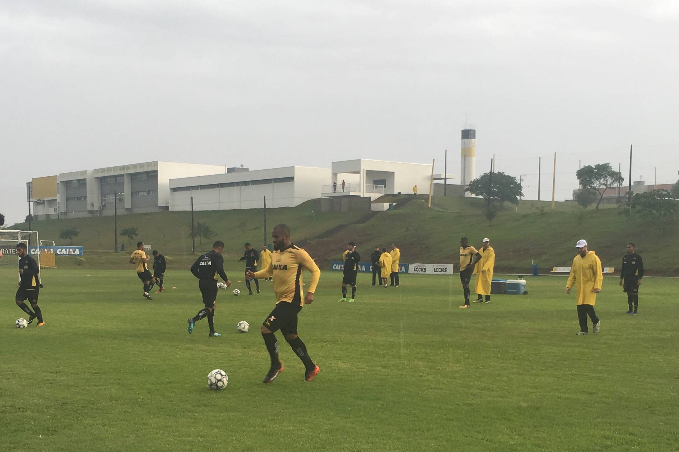 Treino do Criciúma no CT - 18/05
