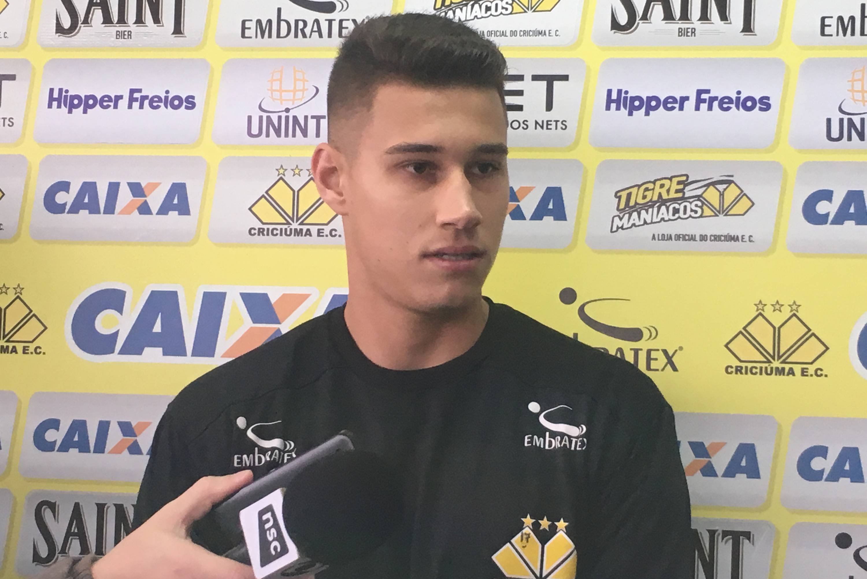 Entrevista coletiva Vinicius - 18/05