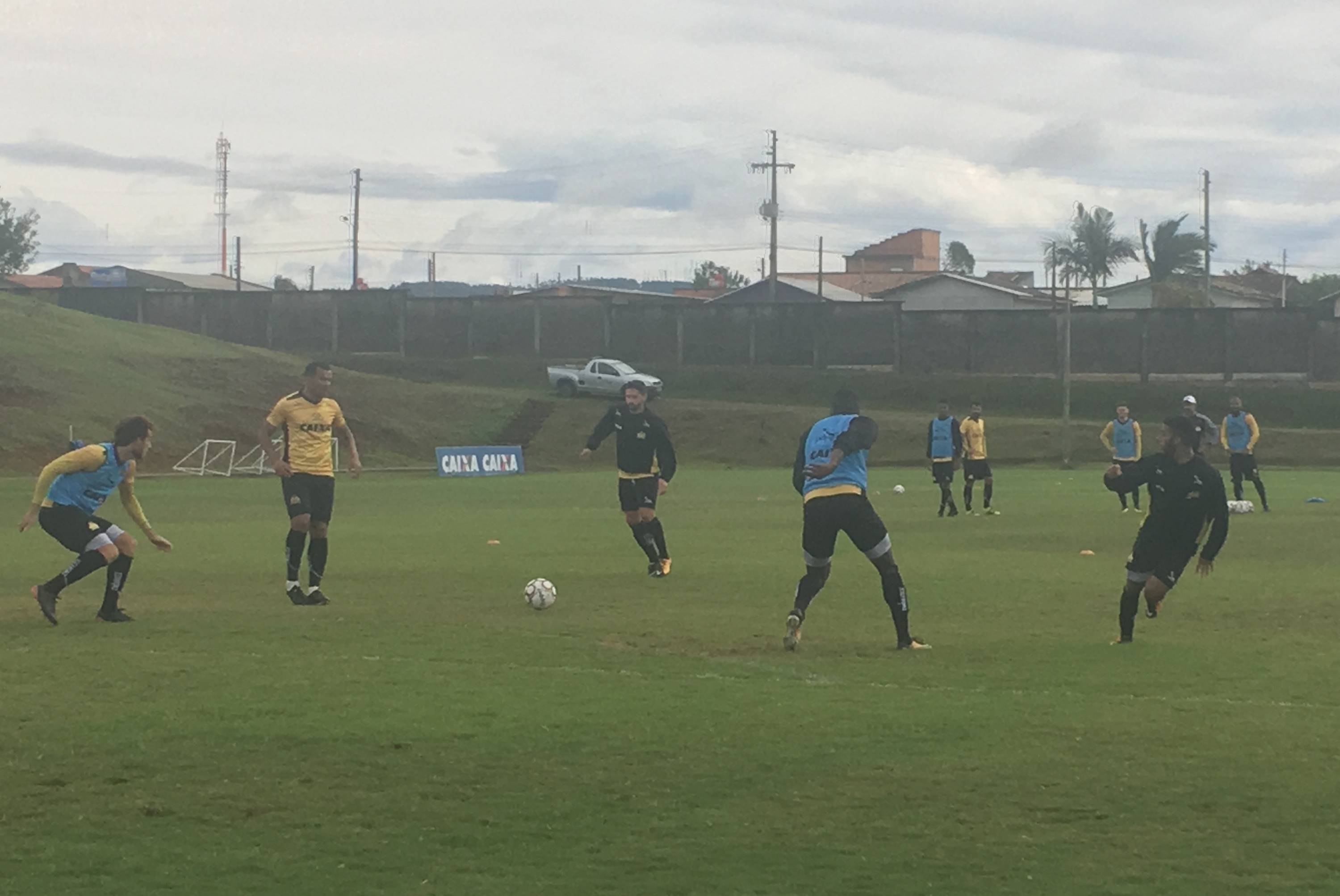 Treino do Criciúma no CT - 19/05
