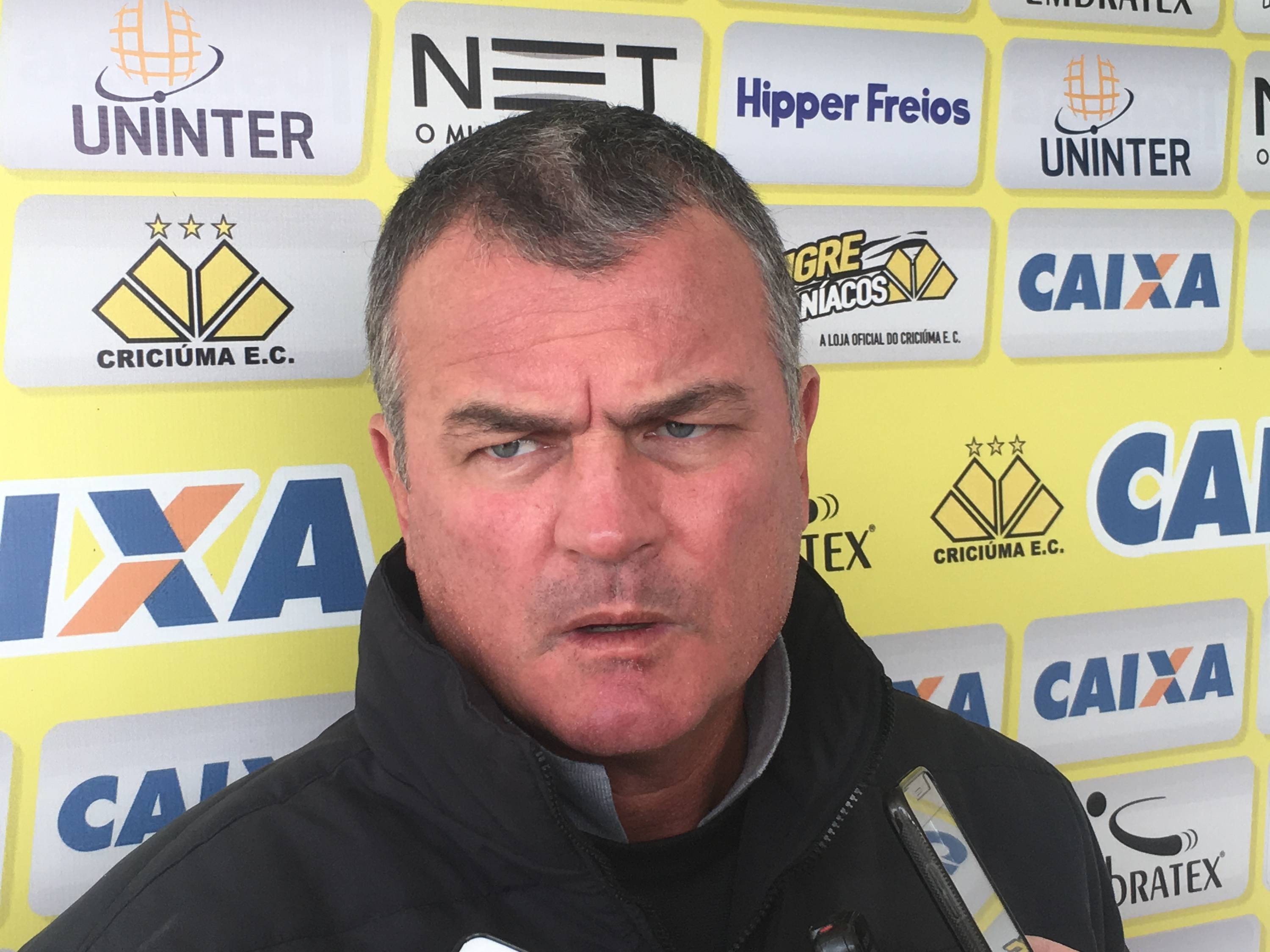 Entrevista coletiva Mazola Júnior - 15/06