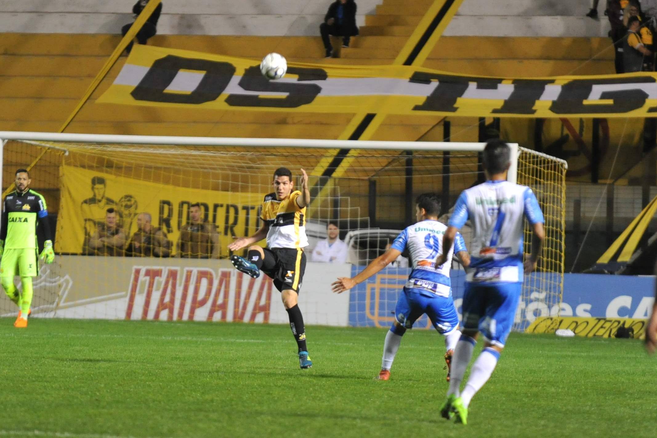 Fotos: Criciúma x São Bento (SP) - 30/06