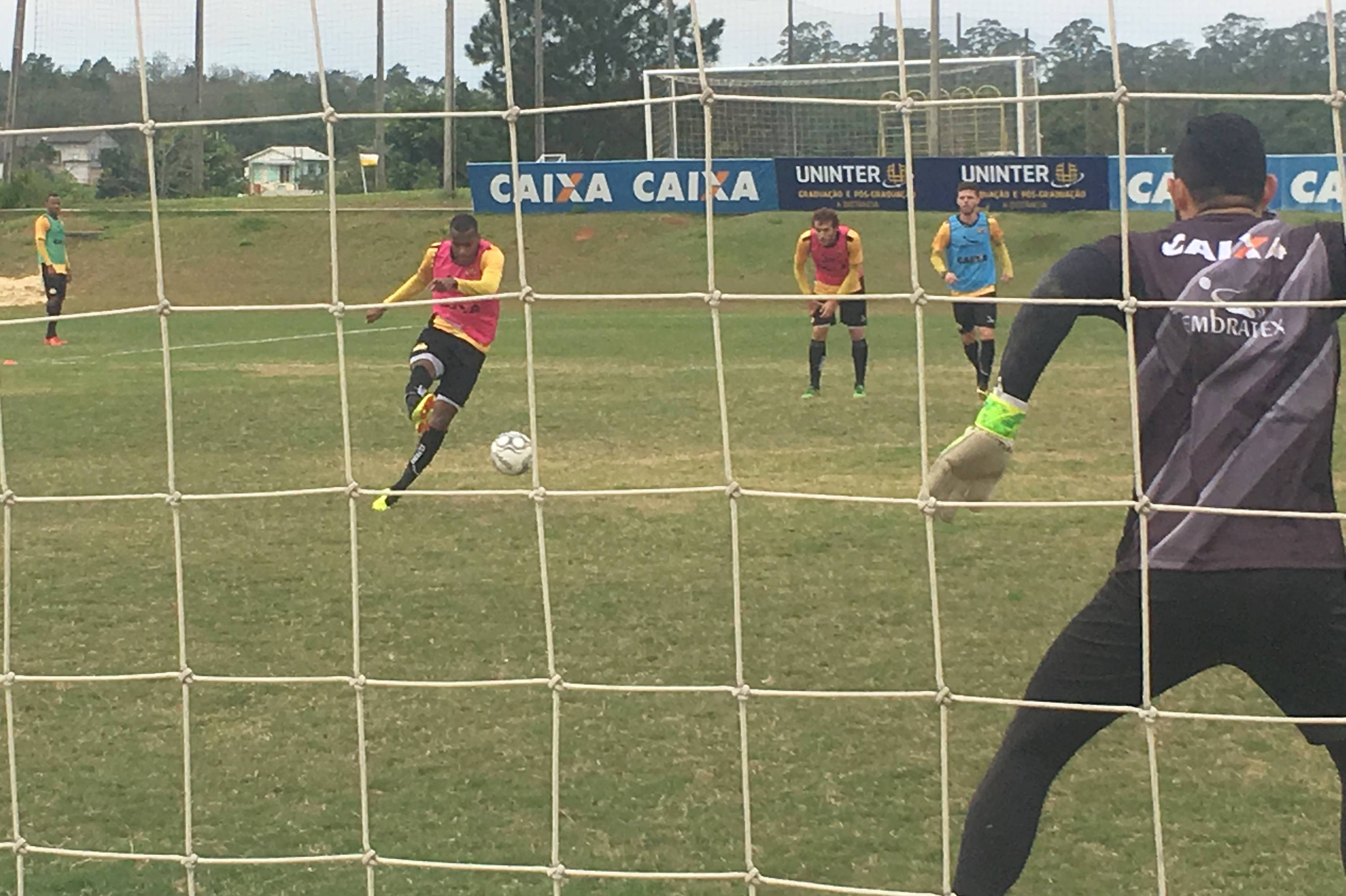 Treino do Criciúma no CT - 08/07