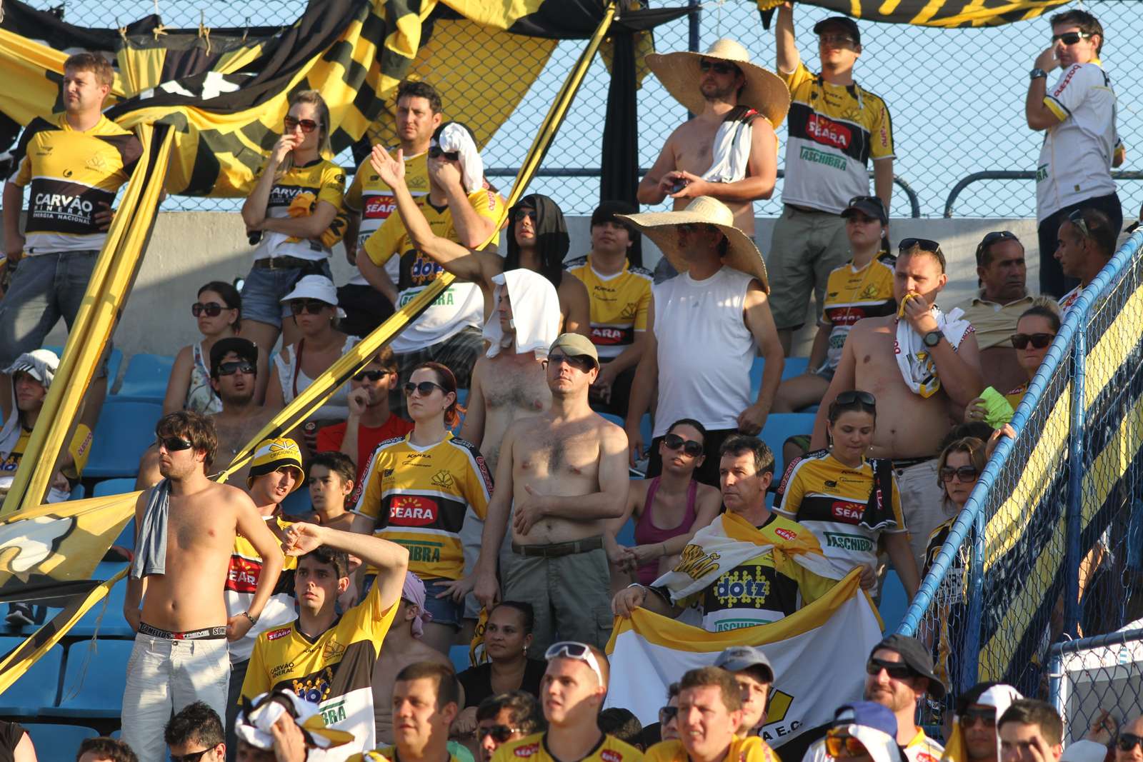 Torcida do Tigre sempre presente