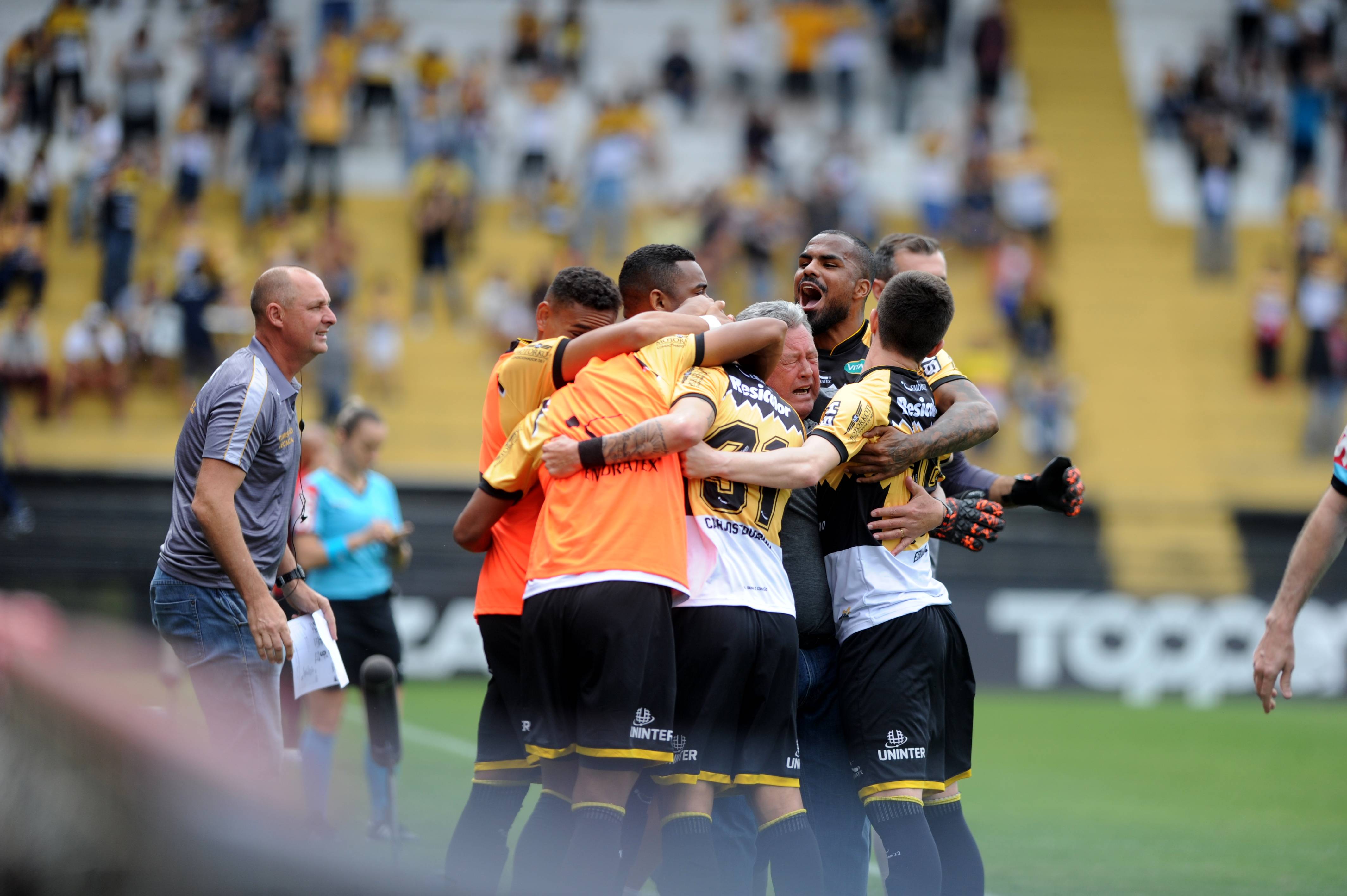 Fotos Criciúma x Botafogo SP 28/09
