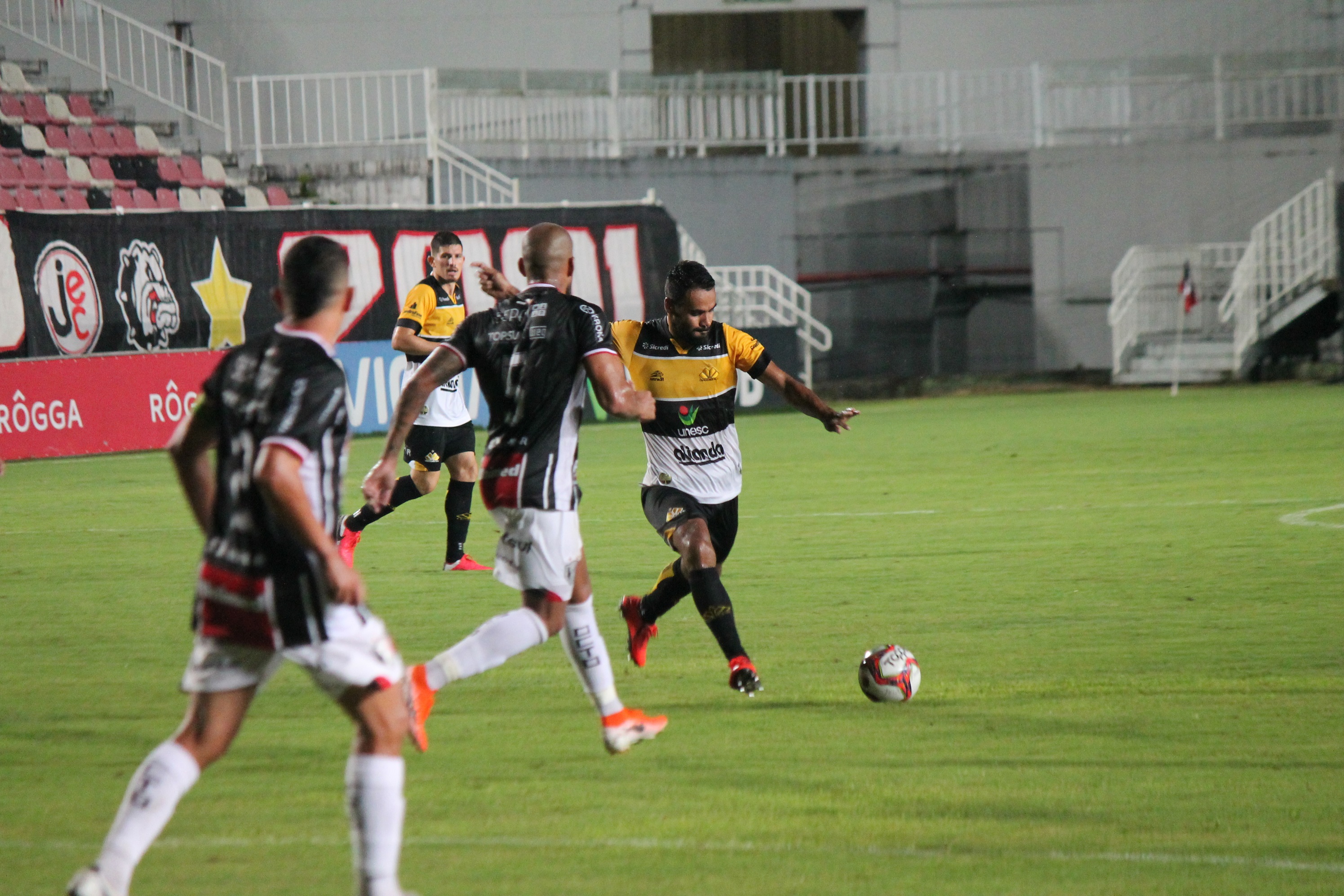 Fotos Joinville x Criciúma (28/03)