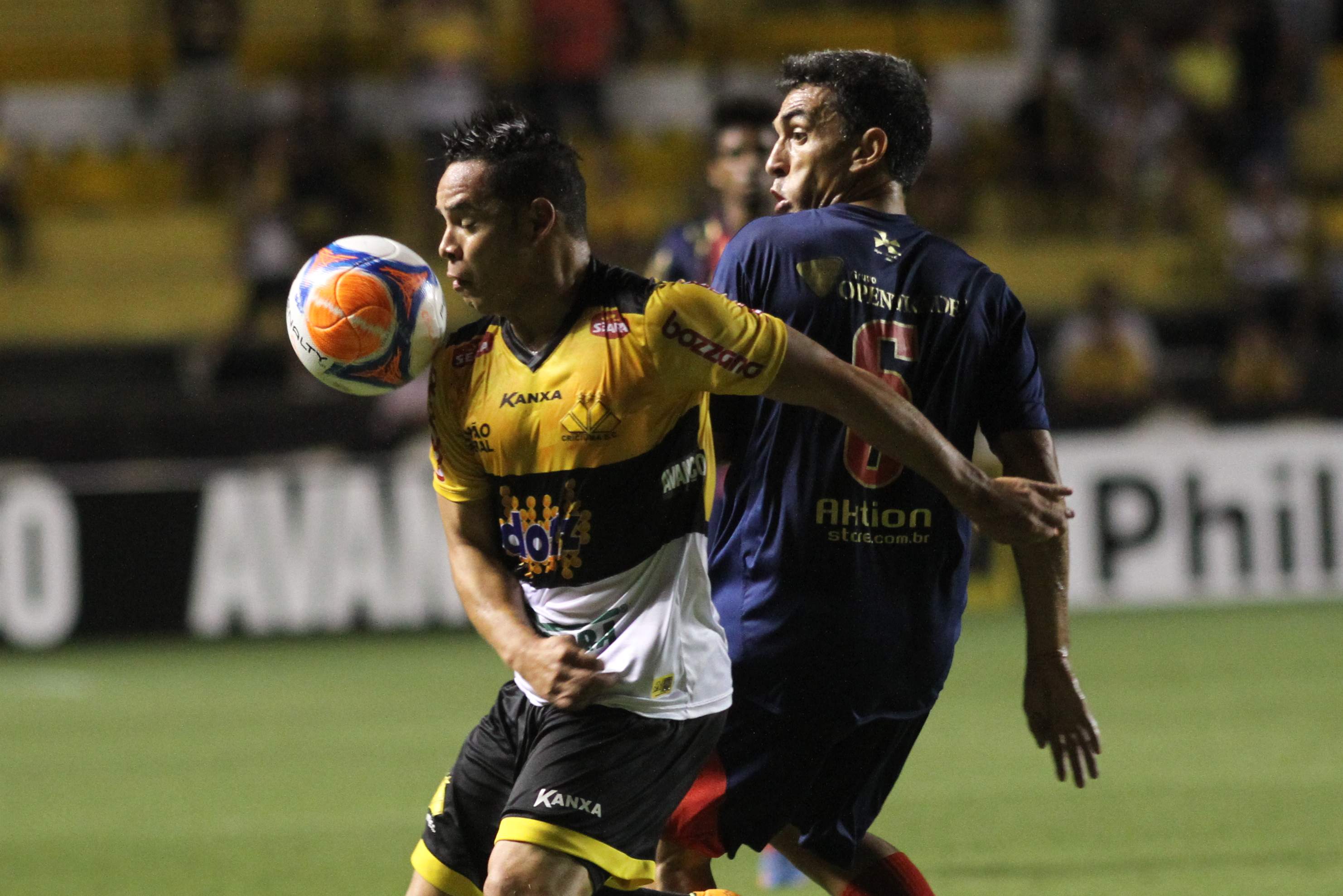 Tigre empata e se mantém no G4