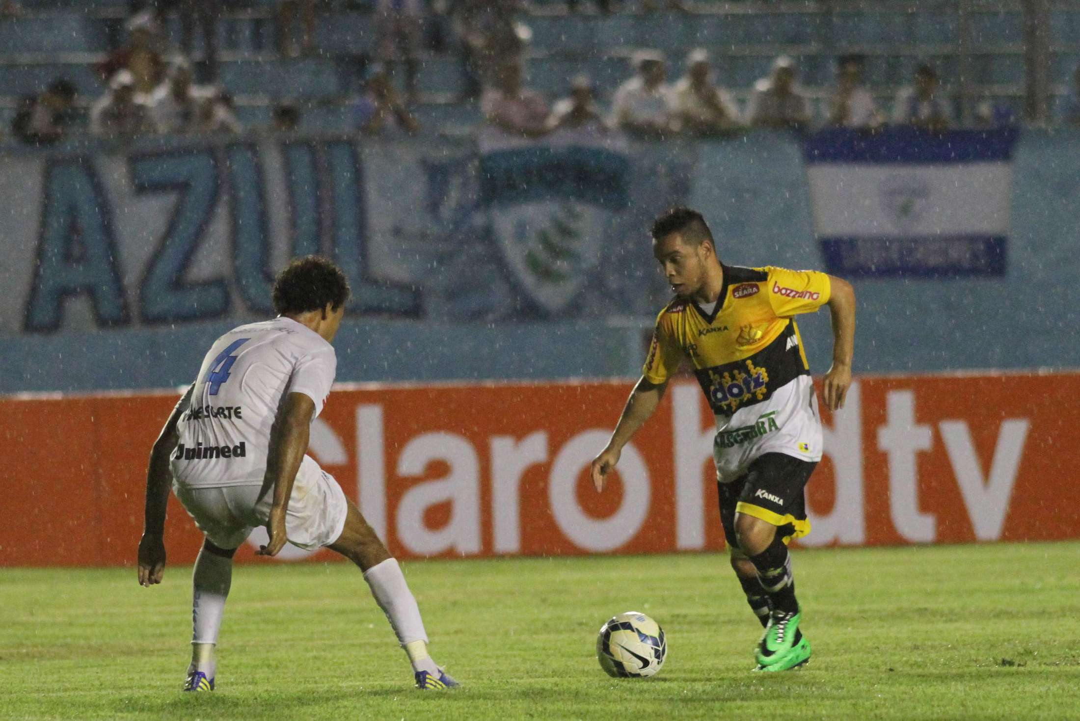 Tigre perde em Londrina